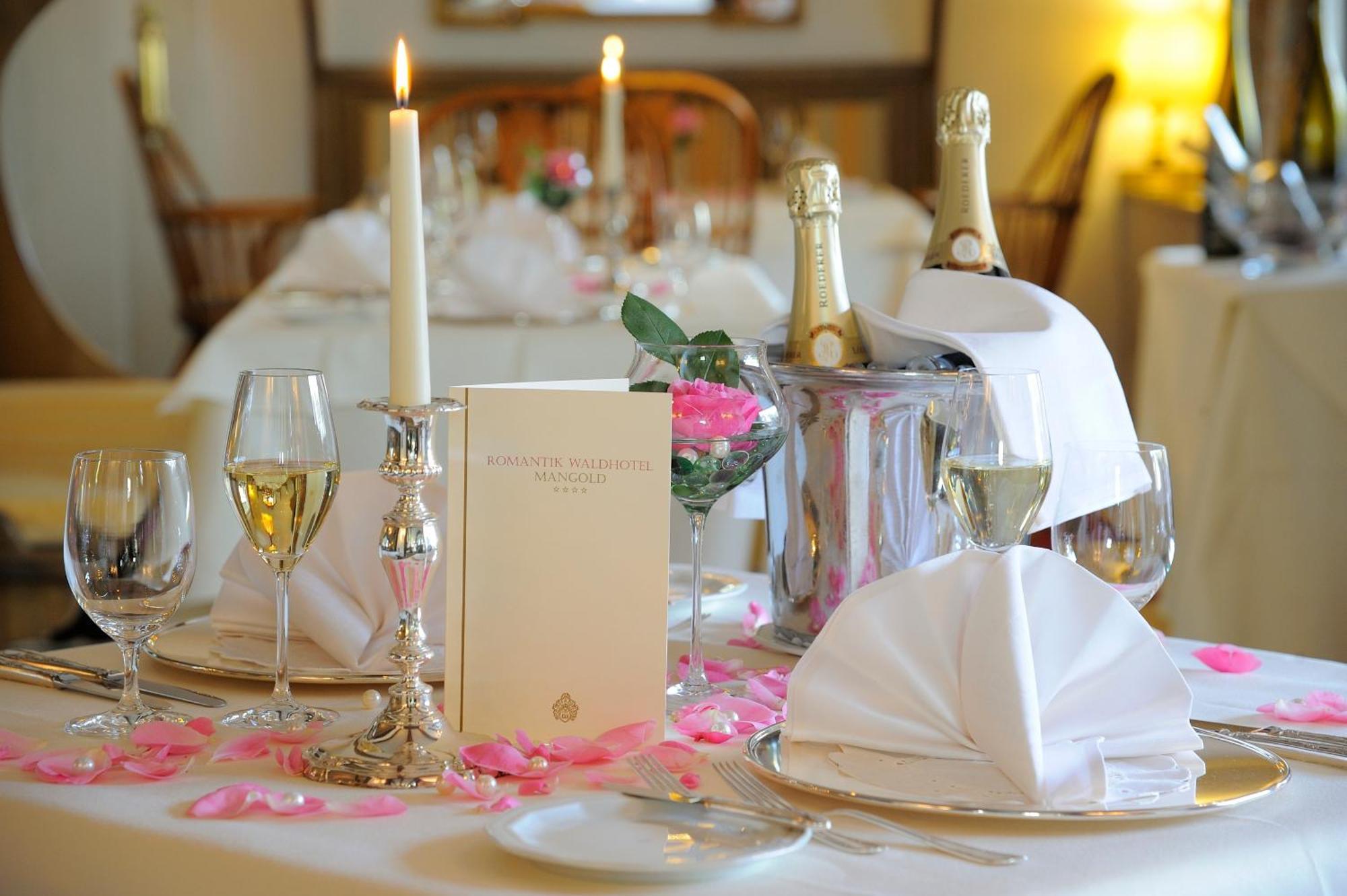 Hotel Romantik Waldhotel Mangold Bergisch Gladbach