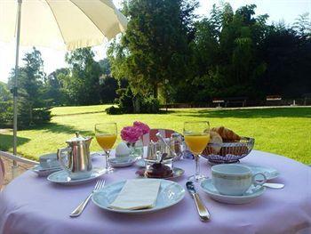 Romantik Waldhotel Mangold Hotel 4*